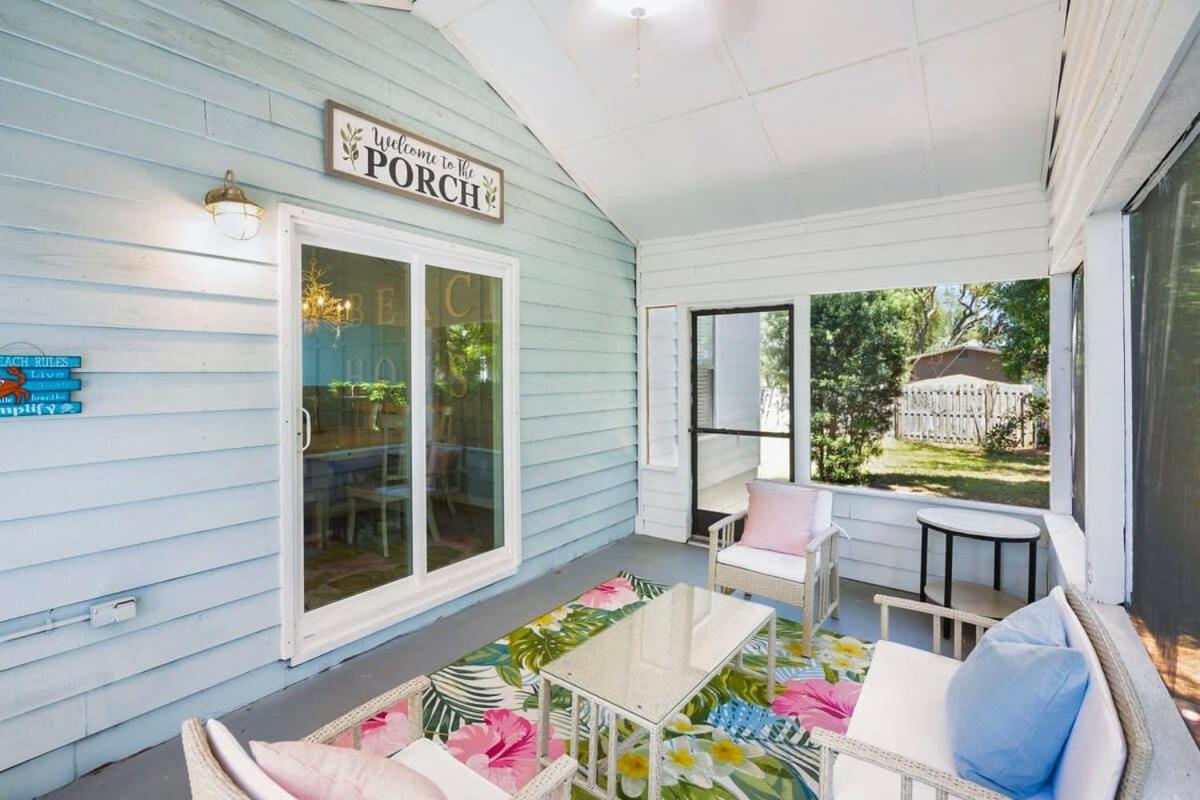The St Augusdream Renovated Beach House Sleeps 8 Walk To Beach Сент-Огастин Экстерьер фото